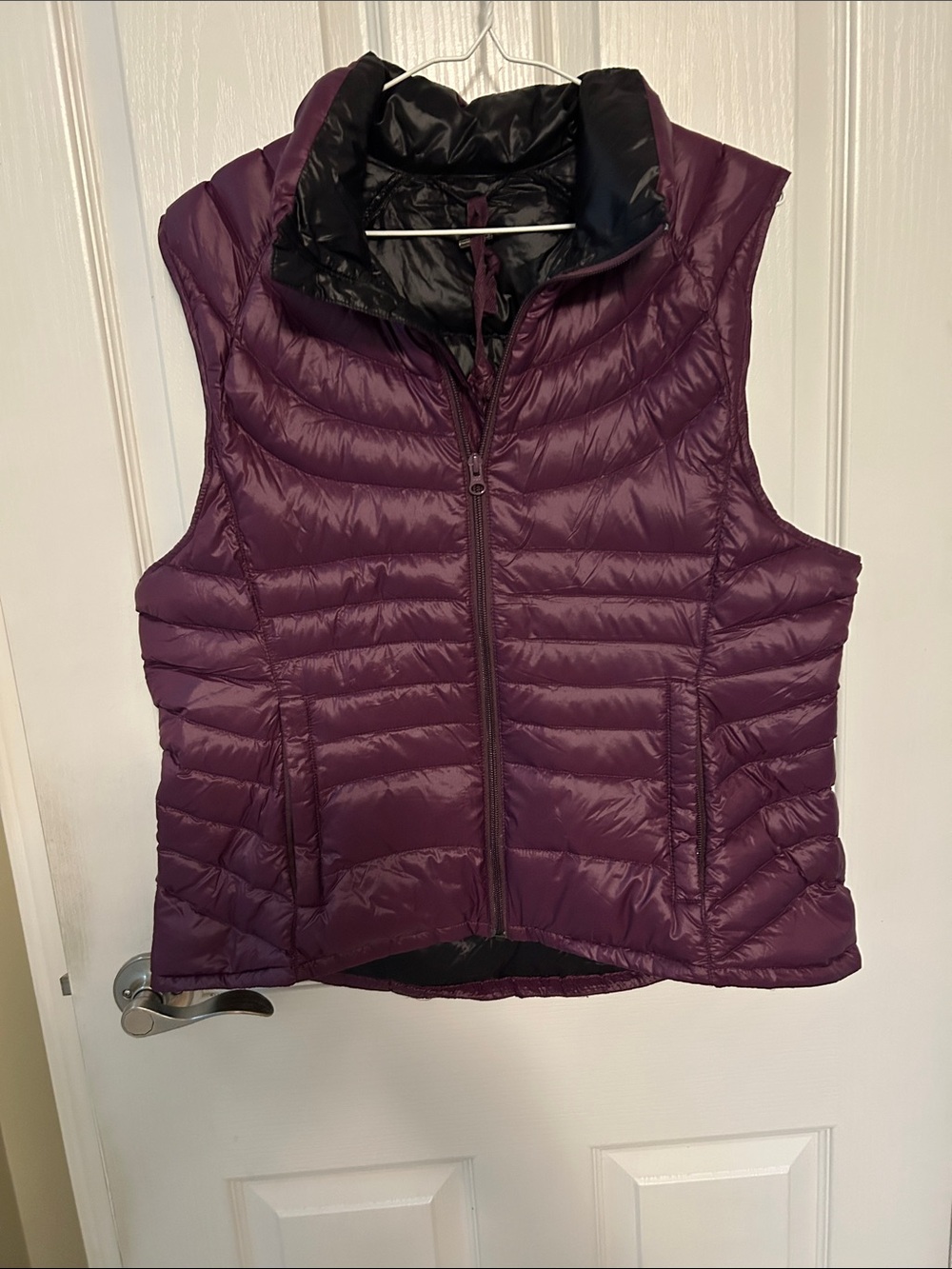 Bernardo Plum Quilted Packable Puffer Vest